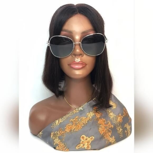 New original TIFFANY TF3086 6001/9S This aviator sunglass comes in silver - Picture 5 of 12